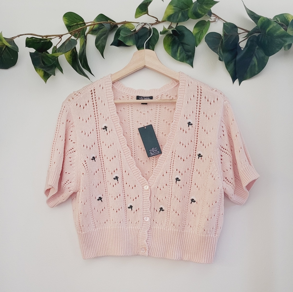 Women's Short Sleeve Floral Embroidered Cropped Ca